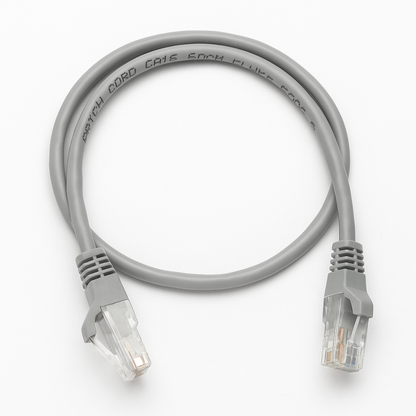 Optimice su infraestructura de red con el Cable De Red / Patch Cord Certificado Cat6 50cm Gris, diseñado para ofrecer conexiones rápidas y confiables en cualquier entorno profesional o doméstico