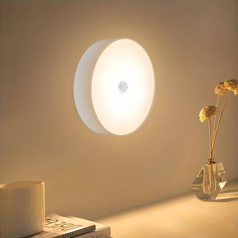 Lampara Nocturna Recargable con Sensor de Movimiento Luz Cal - gracias sensor