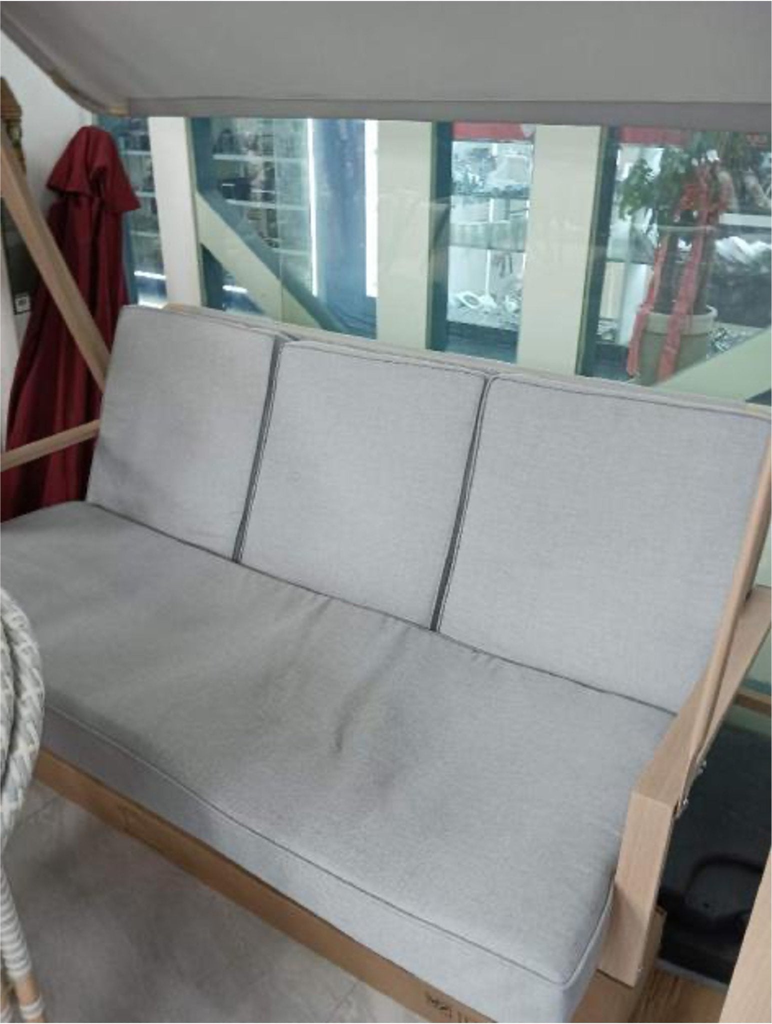 Columpio de terraza 3 puestos gris hierro y poliéster