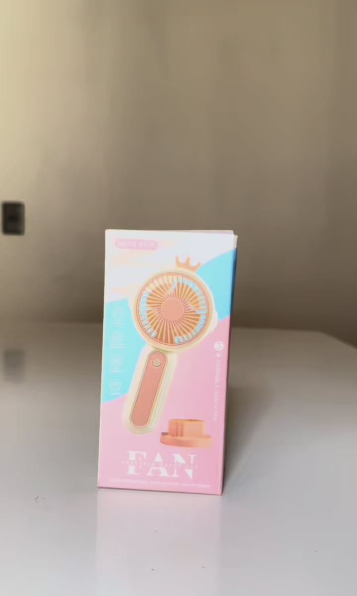 Cargar video: Mini Ventilador Portátil Recargable con Diseño de Corona